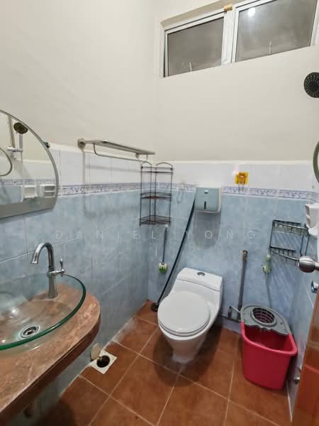 Rumah Teres 1 Tingkat untuk Dijual di Bandar Uda Utama (Johor Bahru) - Daniel Yong - Bathroom - PropertyGuru.com.my