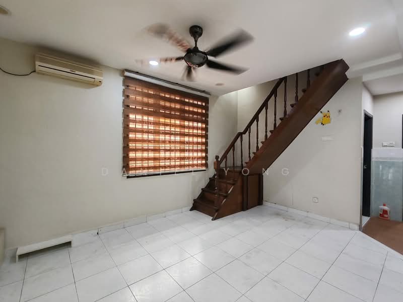 Rumah Teres 1 Tingkat untuk Dijual di Bandar Uda Utama (Johor Bahru) - Daniel Yong - Living Room - PropertyGuru.com.my
