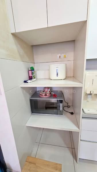 Servis Apartment untuk Disewa di The Link 2 Residences - Riko Choo - Kitchen - PropertyGuru.com.my