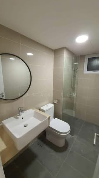 Service Residence for Sale at United Point (Residensi Berpadu) - Lucas Lim - Bathroom - PropertyGuru.com.my