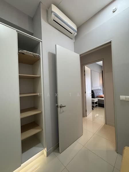 Service Residence for Rent at Tropicana Gardens - Max Tan - Corridor - PropertyGuru.com.my