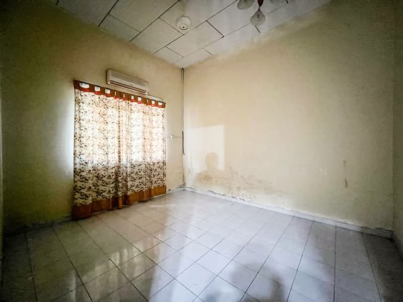 Bungalow for Sale in Taman Ampang Indah (Kuala Kubu Bharu) - Yasmin Sulaiman - PropertyGuru.com.my