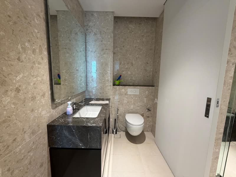 Servis Apartment untuk Disewa di Pavilion Damansara Heights - Chester Tan - Bathroom - PropertyGuru.com.my