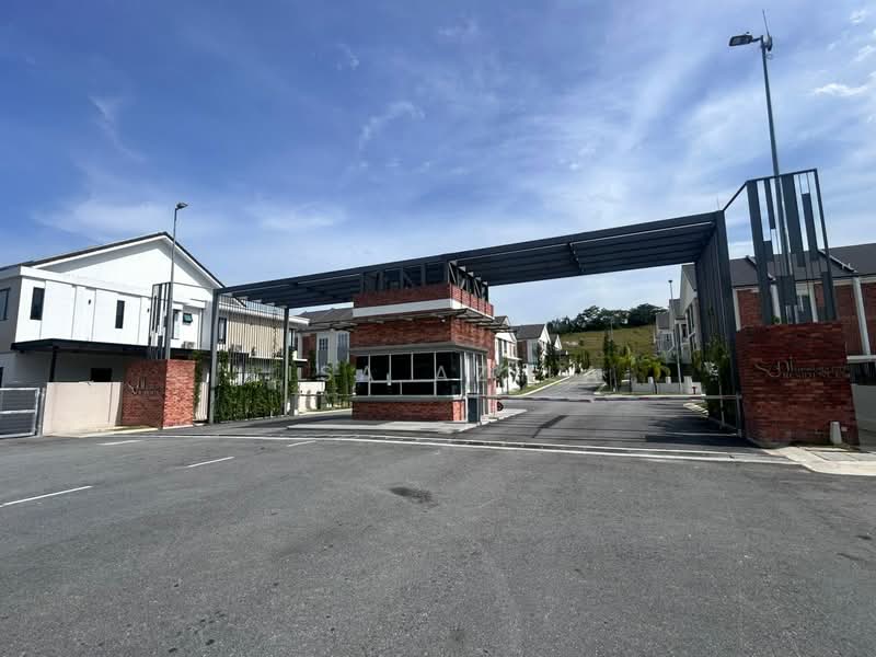 Rumah Teres untuk Dijual di Sepang (Selangor) - Lisa Azila - Exterior - PropertyGuru.com.my