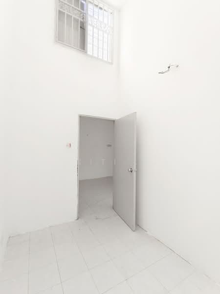 1-storey Terraced House for Sale in Telok Panglima Garang (Selangor) - Siti . - PropertyGuru.com.my