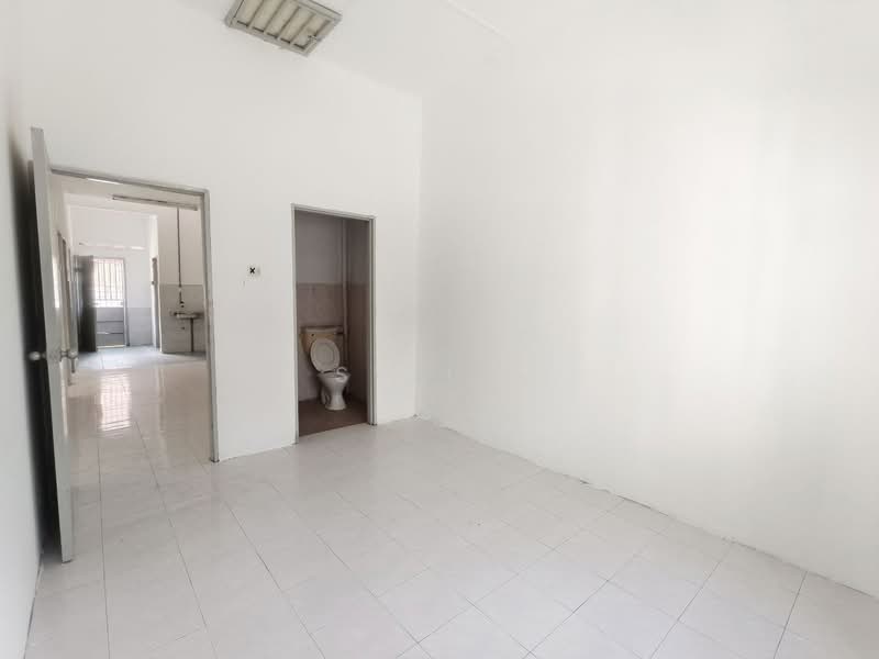 1-storey Terraced House for Sale in Telok Panglima Garang (Selangor) - Siti . - Interior - PropertyGuru.com.my