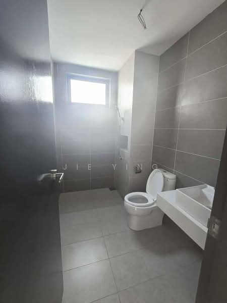 Servis Apartment untuk Dijual di ASTON ACACIA - Jie Ying - Bathroom - PropertyGuru.com.my
