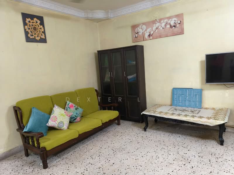 2-storey Terraced House for Rent in Johor Bahru (Johor) - Dexter Lim - Living Room - PropertyGuru.com.my