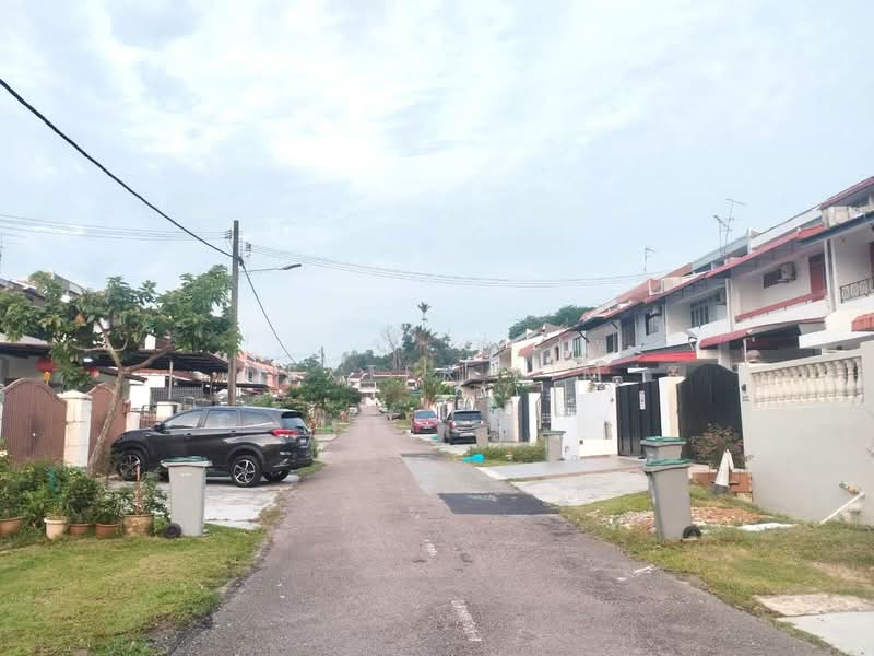2-storey Terraced House for Rent in Johor Bahru (Johor) - Dexter Lim - Exterior - PropertyGuru.com.my
