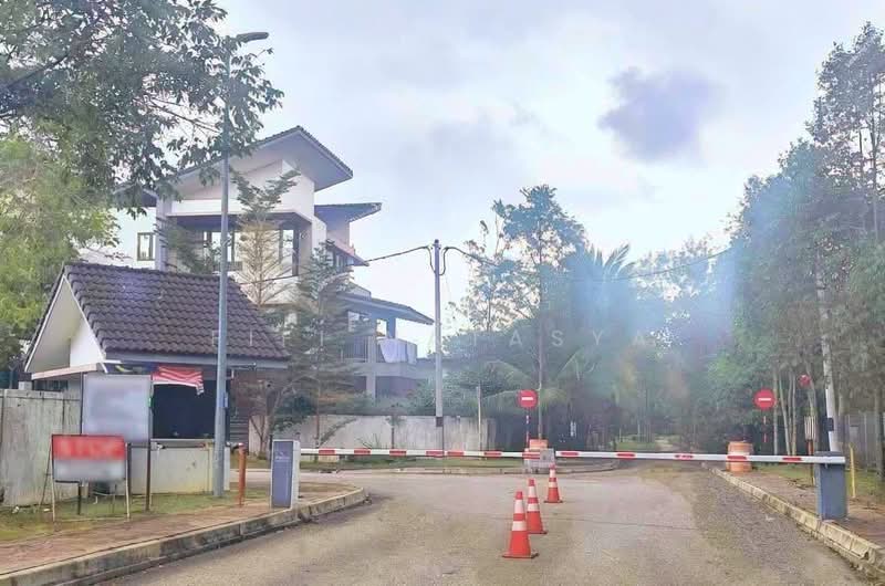 Rumah Berkembar untuk Dijual di Shah Alam (Selangor) - Fifi Natasya - Exterior - PropertyGuru.com.my