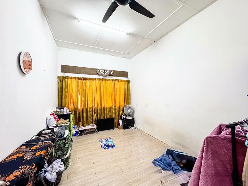 Rumah Teres 1 Tingkat untuk Dijual di Taman Ehsan (Kepong) - M.J Zairin - Living Room - PropertyGuru.com.my