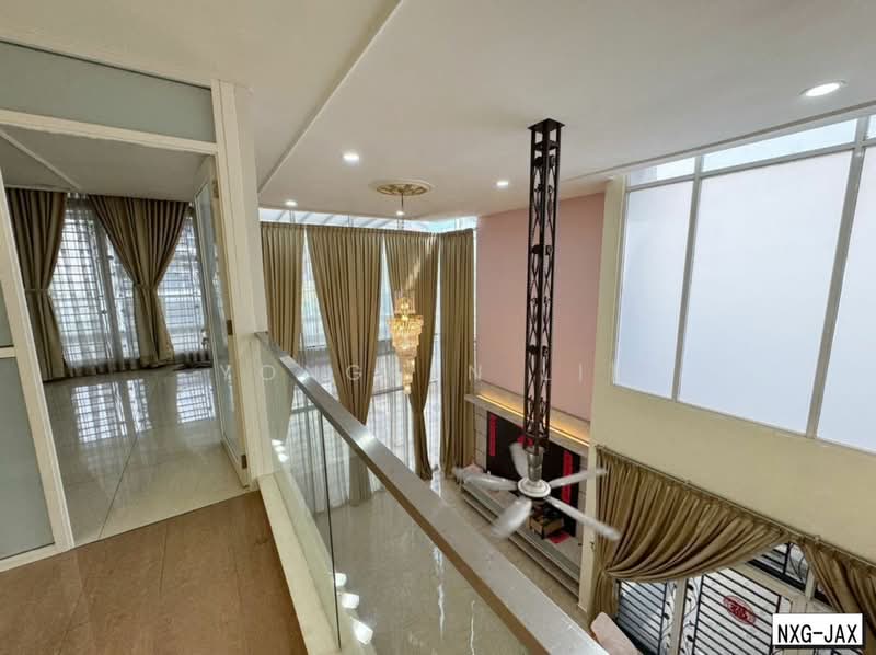 Bungalow for Sale in Kota Kemuning (Shah Alam) - Yongsen Lim - Living Room - PropertyGuru.com.my