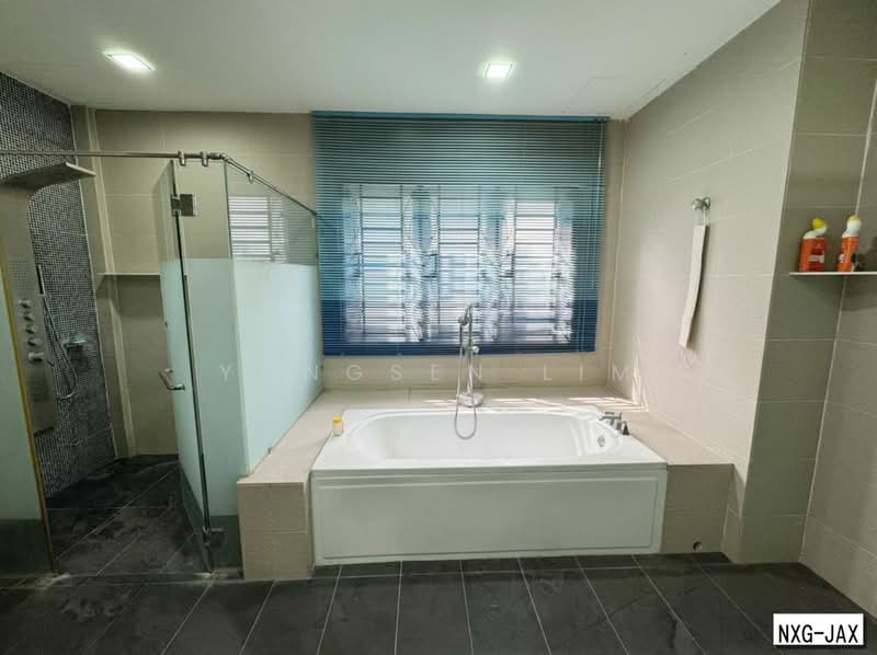 Bungalow for Sale in Kota Kemuning (Shah Alam) - Yongsen Lim - Bathroom - PropertyGuru.com.my