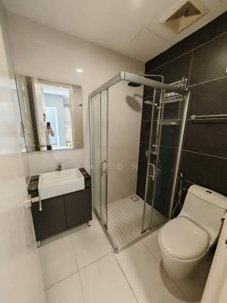 Kondominium untuk Dijual di Royal Strand @ Country Garden Danga Bay - Sharon . - PropertyGuru.com.my