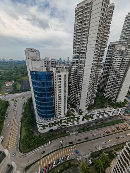 Kondominium untuk Dijual di Royal Strand @ Country Garden Danga Bay - Sharon . - PropertyGuru.com.my