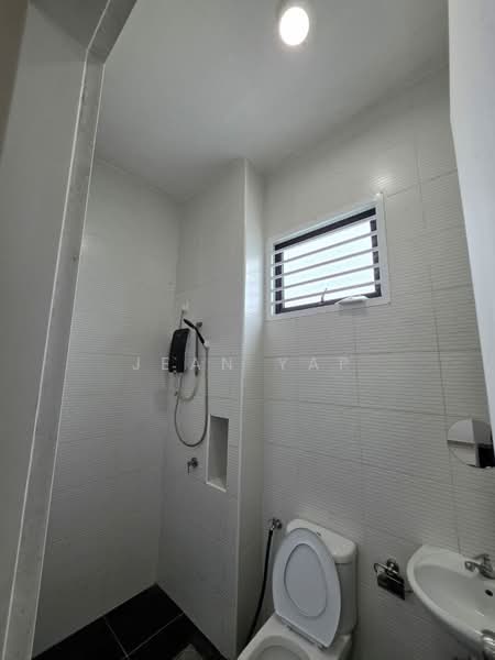 Rumah Teres untuk Dijual di Kota Masai (Pasir Gudang) - Jean Yap - Bathroom - PropertyGuru.com.my