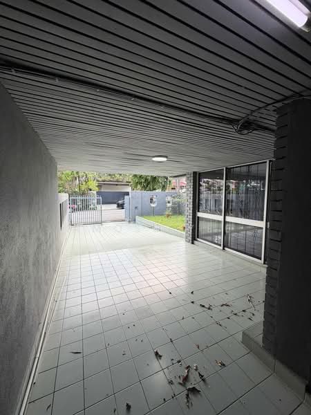 Rumah Teres 2 Tingkat untuk Disewa di KL City Centre (Kuala Lumpur) - Amoss Yee - Exterior - PropertyGuru.com.my