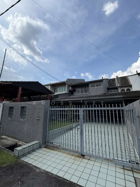 Rumah Teres 2 Tingkat untuk Disewa di KL City Centre (Kuala Lumpur) - Amoss Yee - Exterior - PropertyGuru.com.my