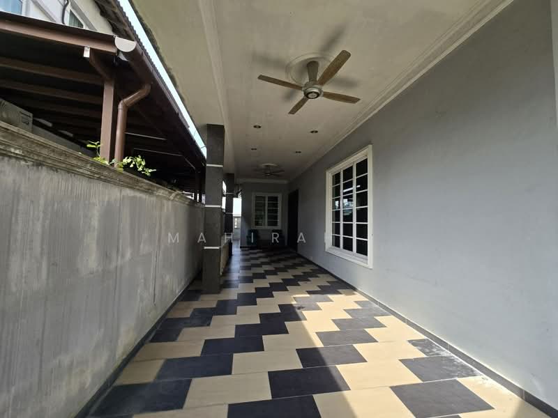 Semi-Detached House for Sale in Shah Alam (Selangor) - Mahirah . - Exterior - PropertyGuru.com.my