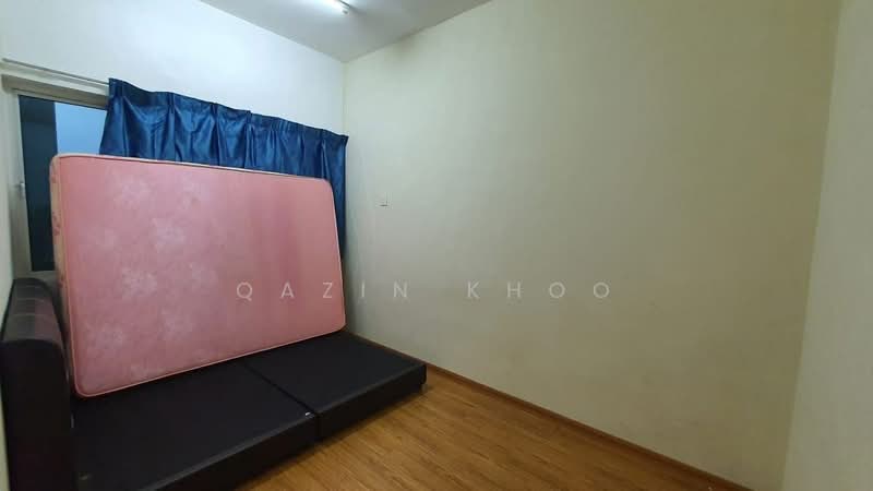 Condominium for Rent at Sky Garden Residences - Qazin Khoo - Bedroom - PropertyGuru.com.my