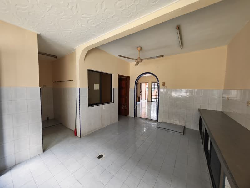 2-storey Terraced House for Sale in Usj 2 (Subang Jaya) - RL Han - Interior - PropertyGuru.com.my