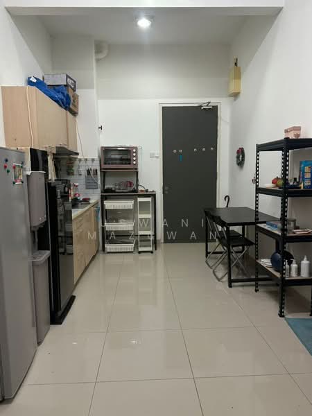 Service Residence for Rent at D'Pulze Cyberjaya - Uswani Mazuwan - Kitchen - PropertyGuru.com.my
