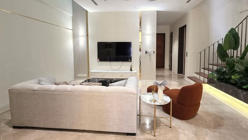 3-storey Terraced House for Sale in Taman Sri Hartamas (Sri Hartamas) - James Chang - Living Room - PropertyGuru.com.my