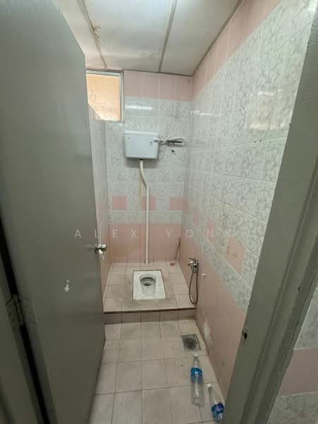 Office for Rent in Danau Kota (Setapak) - Alex Yong - Bathroom - PropertyGuru.com.my
