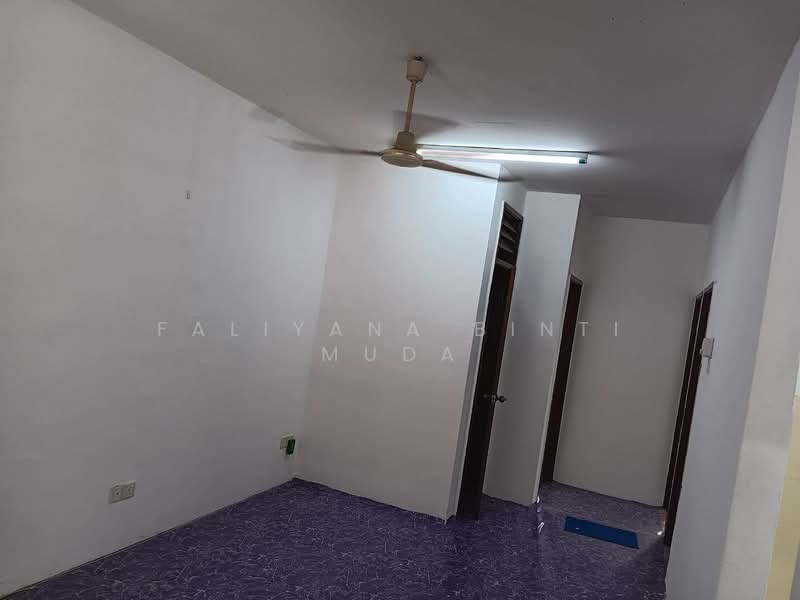 Apartment for Sale at Enggang Apartment - Faliyana binti Muda - PropertyGuru.com.my