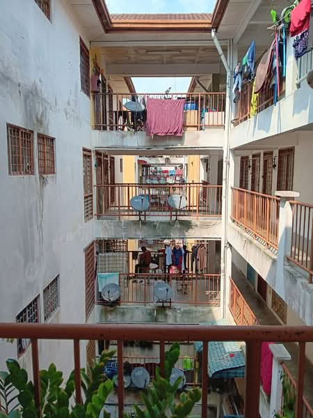 Apartment for Sale at Enggang Apartment - Faliyana binti Muda - PropertyGuru.com.my