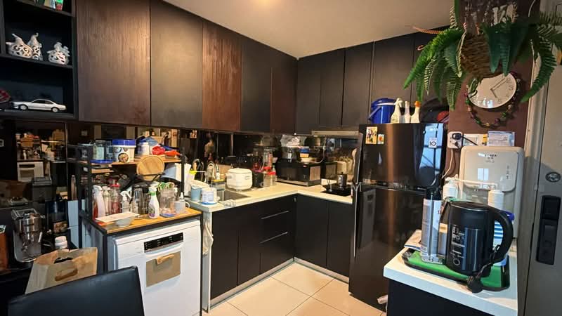 Service Residence for Sale at Arte Mont Kiara - Ares Lim - Kitchen - PropertyGuru.com.my