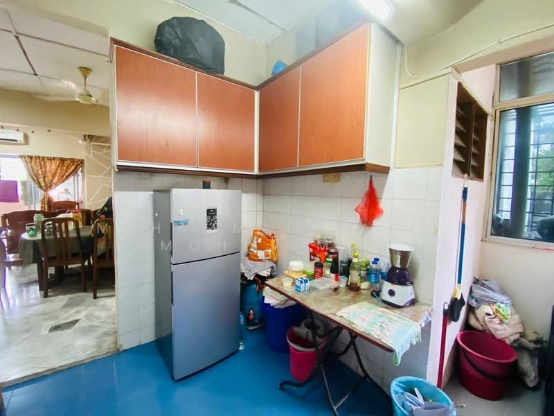 Shop / Office for Sale in Ampang (Kuala Lumpur) - Muhammad Nazli Mohd Amin - Kitchen - PropertyGuru.com.my