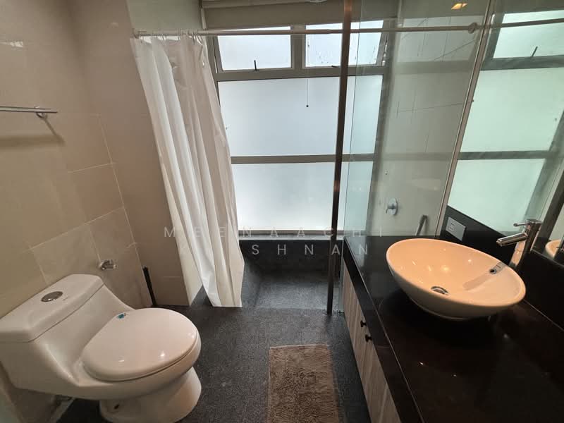 Kondominium untuk Disewa di Suasana Sentral Loft - Meenaachi Krishnan - Bathroom - PropertyGuru.com.my