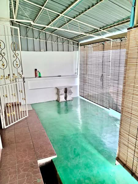 Rumah Teres 2 Tingkat untuk Dijual di Seksyen 1a (Petaling Jaya) - Hazeman Omar - Exterior - PropertyGuru.com.my