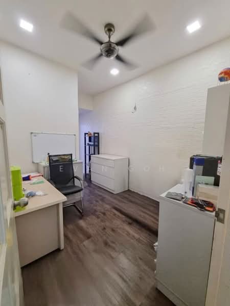 Rumah Teres 2 Tingkat untuk Dijual di Taman Putra Impiana (Puchong) - Evan Goh - Study - PropertyGuru.com.my