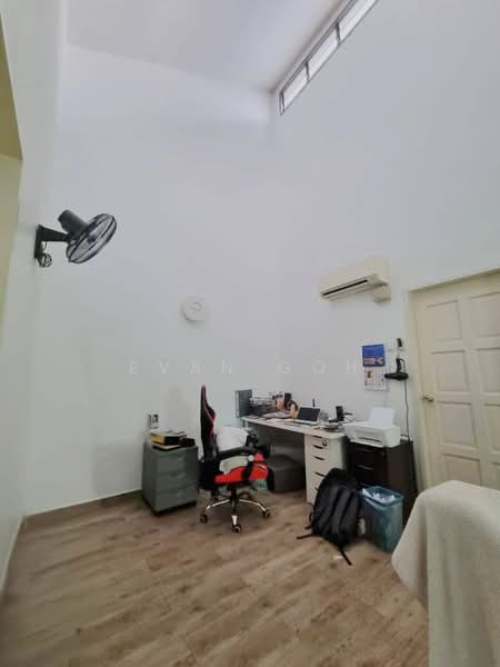 Rumah Teres 2 Tingkat untuk Dijual di Taman Putra Impiana (Puchong) - Evan Goh - Study - PropertyGuru.com.my