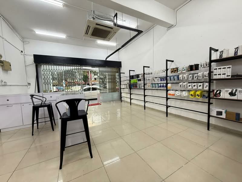 Shop for Sale in Taman Tan Sri Yaacob (Johor Bahru) - Raymond Kong - PropertyGuru.com.my