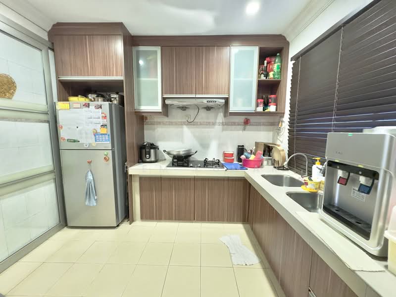 Rumah Teres 2 Tingkat untuk Dijual di Kota Perdana (Seri Kembangan) - Prem Kumar - Kitchen - PropertyGuru.com.my
