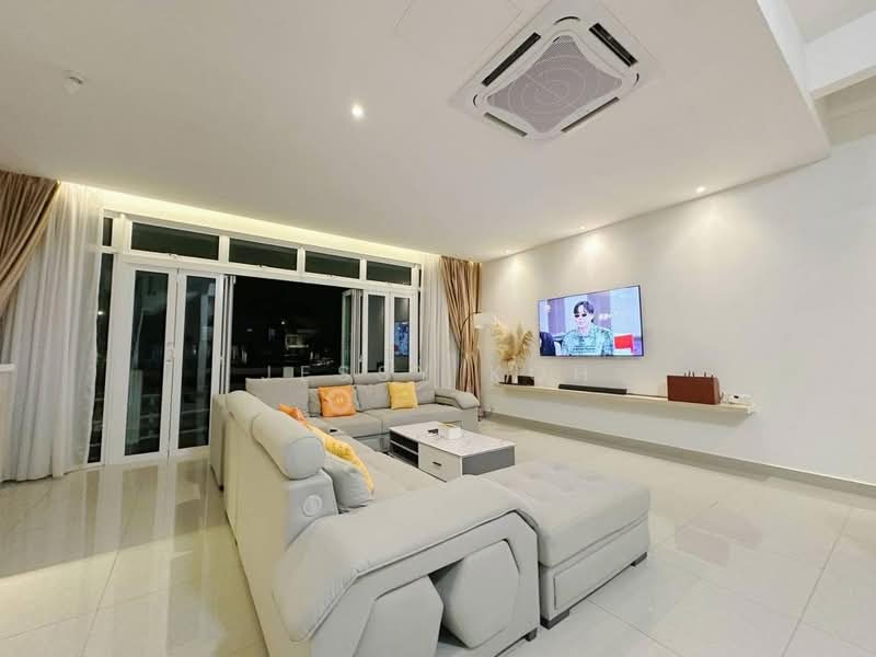 Rumah Teres 3 Tingkat untuk Disewa di Johor Bahru (Johor) - Jessy Koh - Living Room - PropertyGuru.com.my