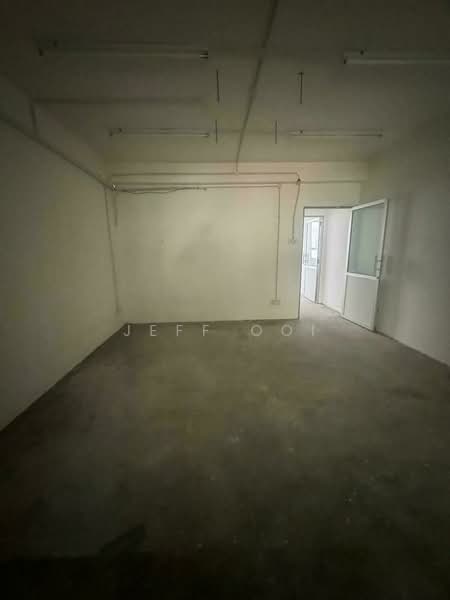Shop / Office for Sale in Taman Mutiara (Jelutong) - Jeff Ooi - Interior - PropertyGuru.com.my