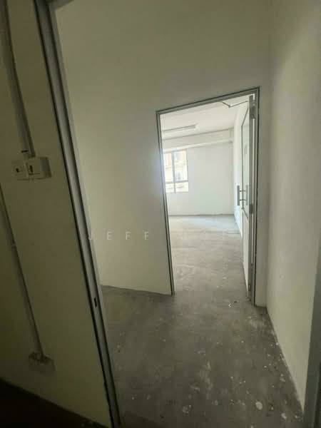 Shop / Office for Sale in Taman Mutiara (Jelutong) - Jeff Ooi - Interior - PropertyGuru.com.my