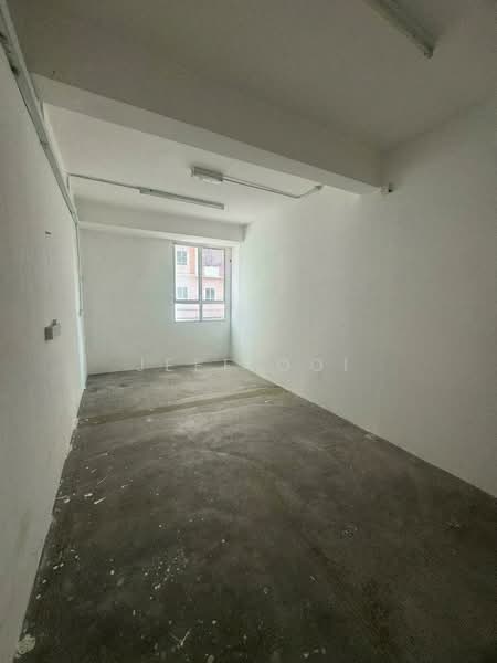 Shop / Office for Sale in Taman Mutiara (Jelutong) - Jeff Ooi - Interior - PropertyGuru.com.my