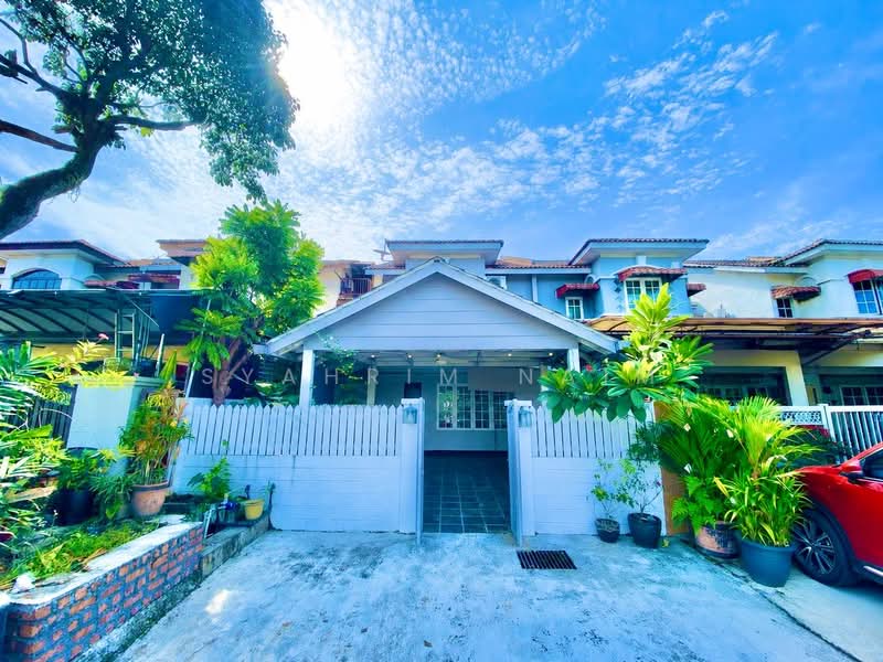 2-storey Terraced House for Sale in Pusat Bandar Puchong (Puchong) - Syahrim Naim - Exterior - PropertyGuru.com.my