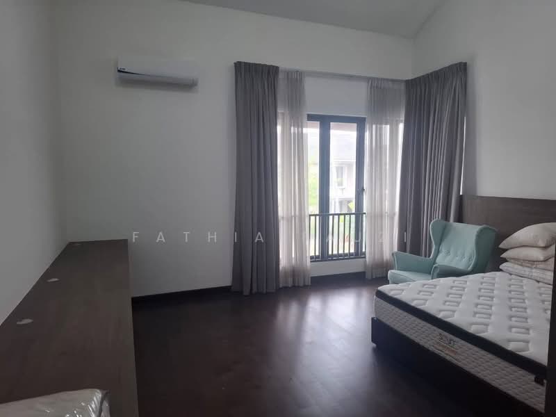 Semi-Detached House for Sale in Elmina (Shah Alam) - Fathia Fauzi - Bedroom - PropertyGuru.com.my