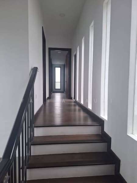 Semi-Detached House for Sale in Elmina (Shah Alam) - Fathia Fauzi - Corridor - PropertyGuru.com.my