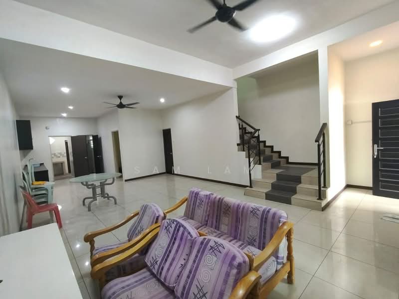 2-storey Terraced House for Sale in Ipoh (Perak) - Sam Lam - Living Room - PropertyGuru.com.my