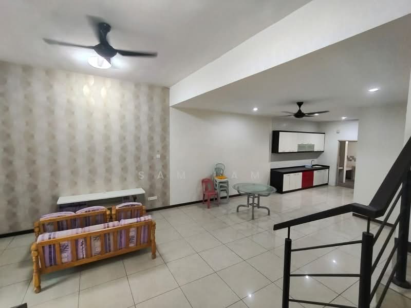 2-storey Terraced House for Sale in Ipoh (Perak) - Sam Lam - Living Room - PropertyGuru.com.my