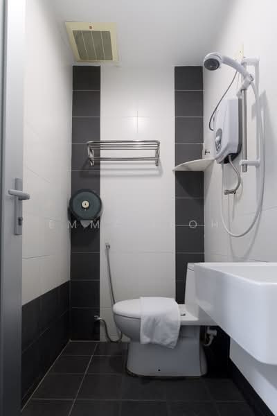 Other Property for Rent in Taman Alor Setar (Alor Setar) - Emma Yeoh - Bathroom - PropertyGuru.com.my