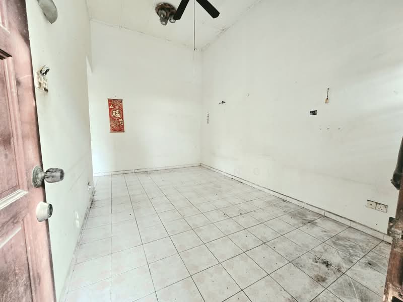 Rumah Teres 1-Tingkat untuk Dijual di Taman Perling (Perling) - Jeff Ang - PropertyGuru.com.my