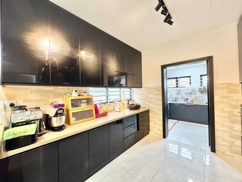 Rumah Teres 2 Tingkat untuk Dijual di U12, Taman Cahaya Alam (Shah Alam) - Syahrim Naim - Kitchen - PropertyGuru.com.my